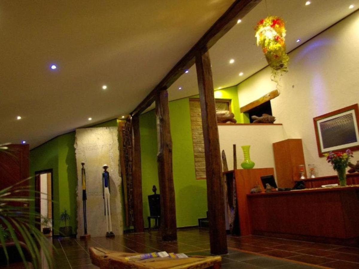 Desert Breeze Lodge Swakopmund Esterno foto