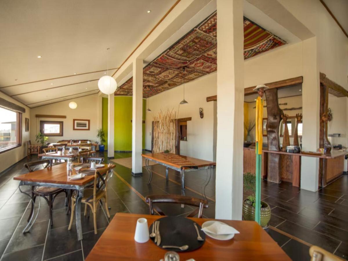 Desert Breeze Lodge Swakopmund Esterno foto