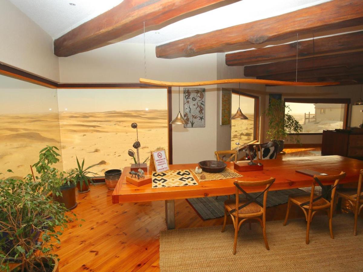 Desert Breeze Lodge Swakopmund Esterno foto